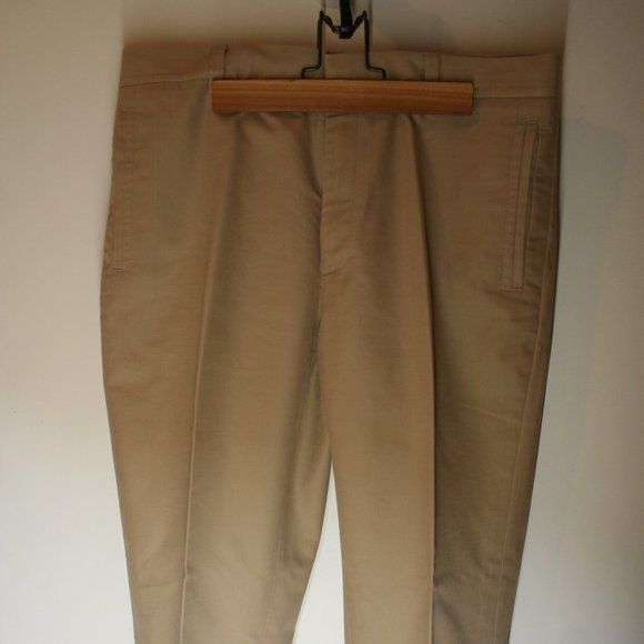 100% Cotton Cream Calvin Klein Suit - Picture 6 of 8